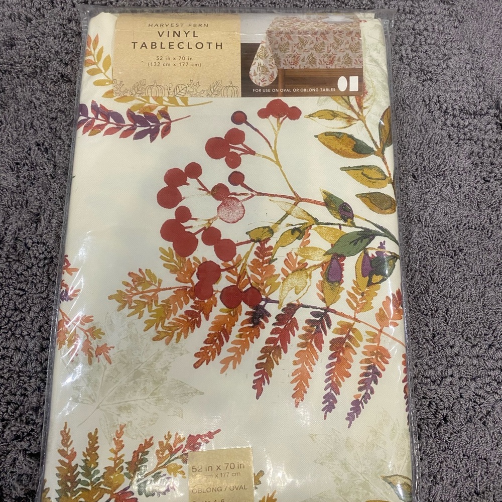 Harvest Fern Vinyl Tablecloth - Autumn Berry Floral